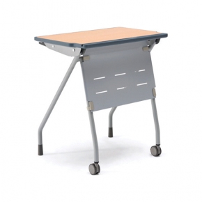 �л��� ���̺�(D410)